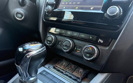 Skoda Octavia, 2017 год, 1 000 000 рублей, 12 фотография