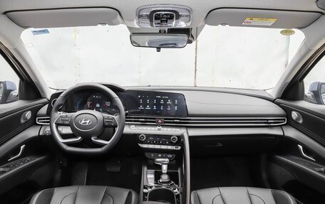 Hyundai Elantra, 2026 год, 1 997 000 рублей, 4 фотография