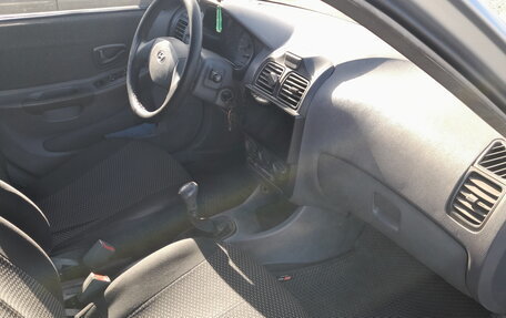 Hyundai Accent II, 2006 год, 280 000 рублей, 2 фотография
