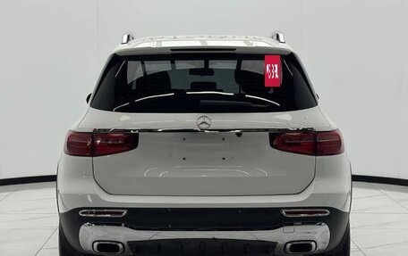 Mercedes-Benz GLB, 2022 год, 3 300 000 рублей, 2 фотография