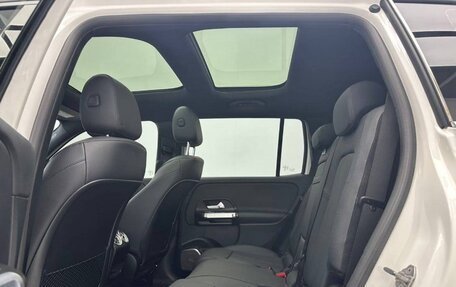Mercedes-Benz GLB, 2022 год, 3 300 000 рублей, 6 фотография