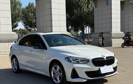 BMW 1 серия, 2023 год, 1 580 000 рублей, 3 фотография