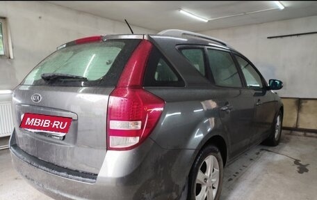 KIA cee'd I рестайлинг, 2010 год, 730 000 рублей, 2 фотография
