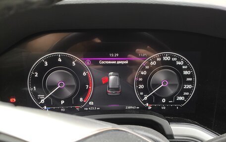 Volkswagen Touareg III, 2020 год, 3 600 000 рублей, 7 фотография