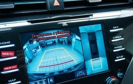 Toyota Camry, 2018 год, 2 559 000 рублей, 19 фотография