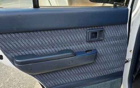 Toyota 4Runner III, 1993 год, 850 000 рублей, 18 фотография