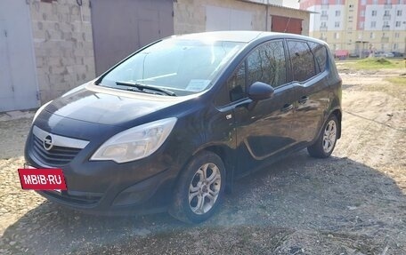 Opel Meriva, 2011 год, 350 000 рублей, 2 фотография