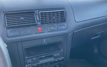 Volkswagen Golf IV, 2003 год, 340 000 рублей, 7 фотография