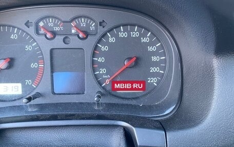 Volkswagen Golf IV, 2003 год, 340 000 рублей, 8 фотография