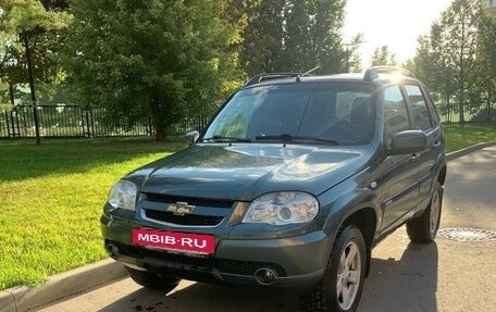 Chevrolet Niva I рестайлинг, 2016 год, 570 000 рублей, 4 фотография