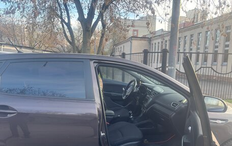 KIA Rio III рестайлинг, 2015 год, 800 000 рублей, 2 фотография