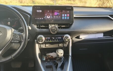 Toyota RAV4, 2022 год, 3 500 000 рублей, 4 фотография