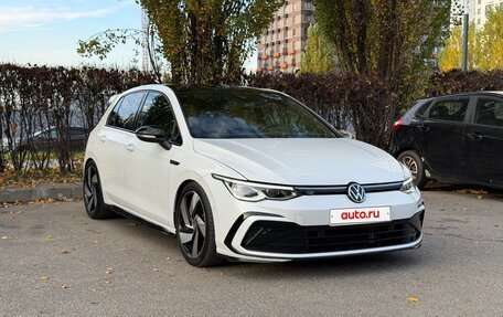 Volkswagen Golf VIII, 2020 год, 2 750 000 рублей, 2 фотография