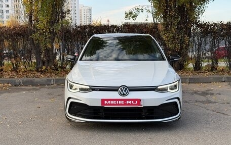 Volkswagen Golf VIII, 2020 год, 2 750 000 рублей, 3 фотография