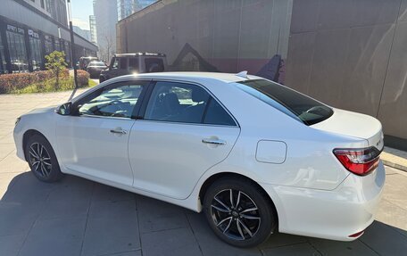 Toyota Camry, 2017 год, 2 350 000 рублей, 7 фотография