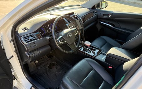 Toyota Camry, 2017 год, 2 350 000 рублей, 12 фотография