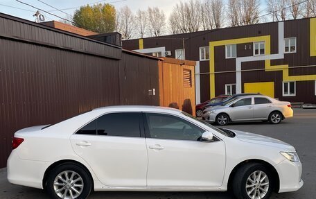 Toyota Camry, 2014 год, 1 530 000 рублей, 6 фотография