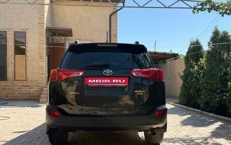 Toyota RAV4, 2014 год, 2 200 000 рублей, 6 фотография
