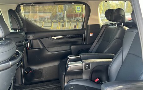 Toyota Alphard III, 2022 год, 6 100 000 рублей, 6 фотография