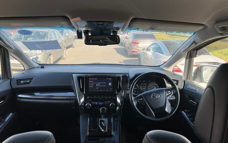 Toyota Alphard III, 2022 год, 6 100 000 рублей, 7 фотография