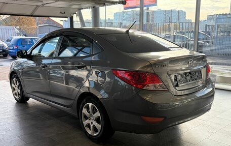 Hyundai Solaris II рестайлинг, 2011 год, 599 000 рублей, 4 фотография