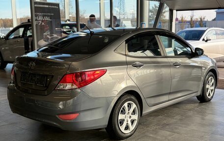 Hyundai Solaris II рестайлинг, 2011 год, 599 000 рублей, 6 фотография