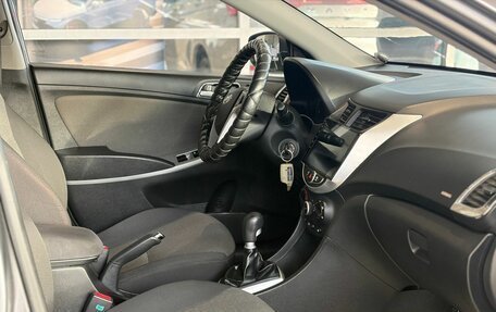 Hyundai Solaris II рестайлинг, 2011 год, 599 000 рублей, 7 фотография