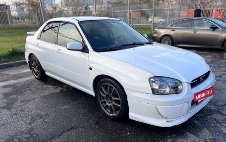 Subaru Impreza II рестайлинг 2, 2004 год, 800 000 рублей, 3 фотография