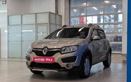 Renault Sandero II рестайлинг, 2015 год, 989 000 рублей, 3 фотография