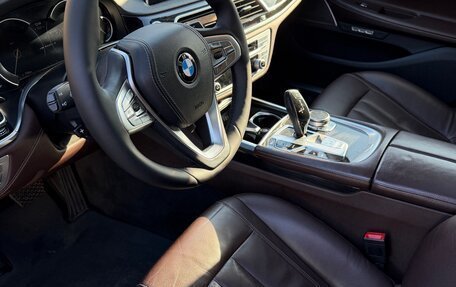 BMW 7 серия, 2017 год, 3 100 000 рублей, 10 фотография