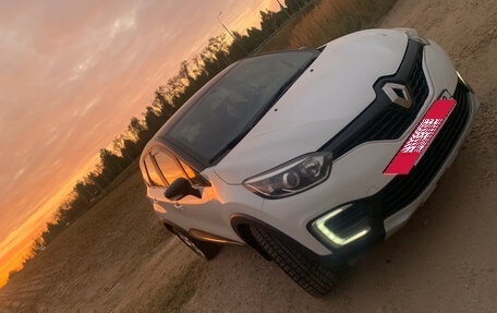 Renault Kaptur I рестайлинг, 2016 год, 1 200 000 рублей, 5 фотография
