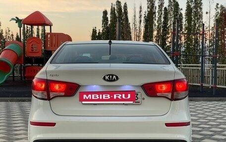 KIA Rio III рестайлинг, 2016 год, 650 000 рублей, 4 фотография