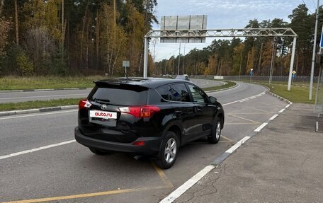 Toyota RAV4, 2014 год, 1 800 000 рублей, 4 фотография