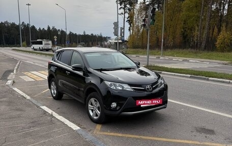 Toyota RAV4, 2014 год, 1 800 000 рублей, 2 фотография