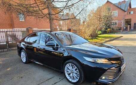 Toyota Camry, 2019 год, 2 890 000 рублей, 3 фотография