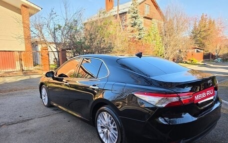 Toyota Camry, 2019 год, 2 890 000 рублей, 7 фотография