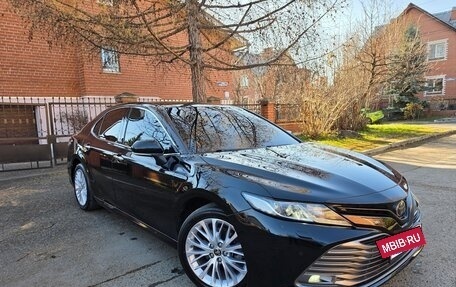 Toyota Camry, 2019 год, 2 890 000 рублей, 18 фотография