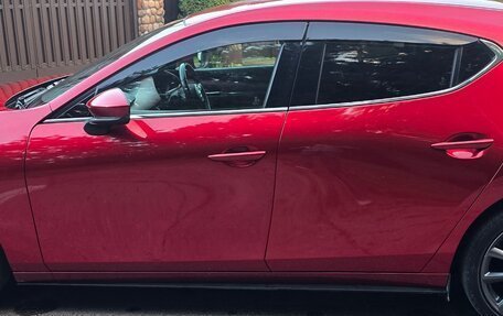 Mazda 3, 2022 год, 2 200 000 рублей, 9 фотография
