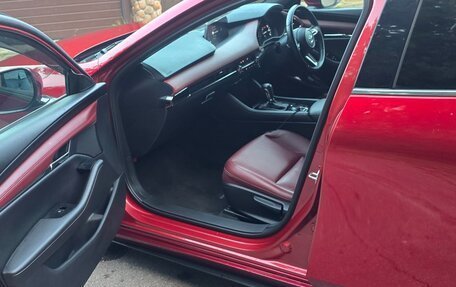 Mazda 3, 2022 год, 2 200 000 рублей, 10 фотография