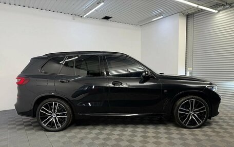 BMW X5, 2022 год, 10 890 000 рублей, 3 фотография