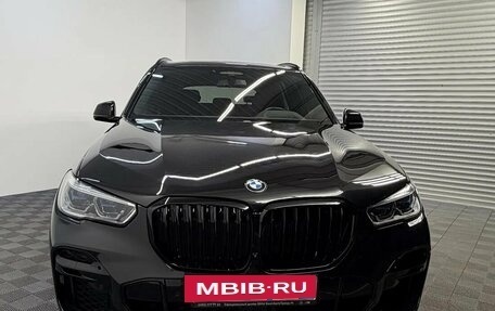 BMW X5, 2022 год, 10 890 000 рублей, 2 фотография