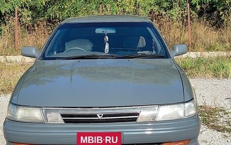 Toyota Vista, 1991 год, 244 000 рублей, 2 фотография