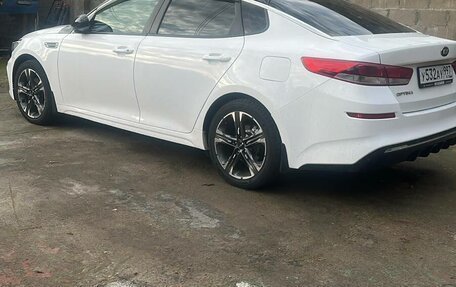KIA Optima IV рестайлинг, 2019 год, 1 600 000 рублей, 4 фотография