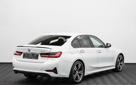 BMW 3 серия, 2017 год, 1 815 000 рублей, 2 фотография