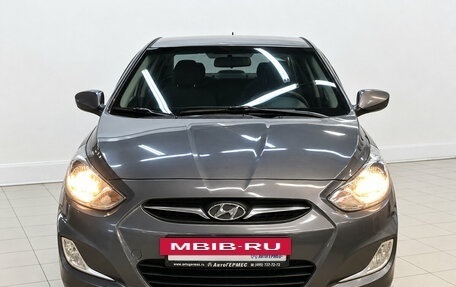 Hyundai Solaris II рестайлинг, 2011 год, 940 000 рублей, 2 фотография