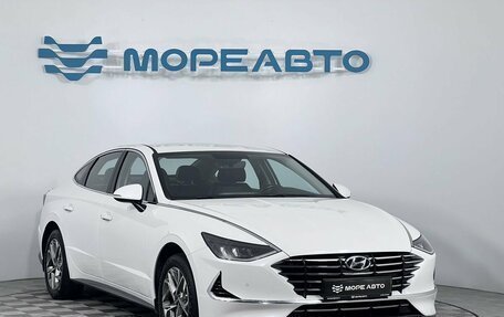 Hyundai Sonata VIII, 2021 год, 2 500 000 рублей, 3 фотография