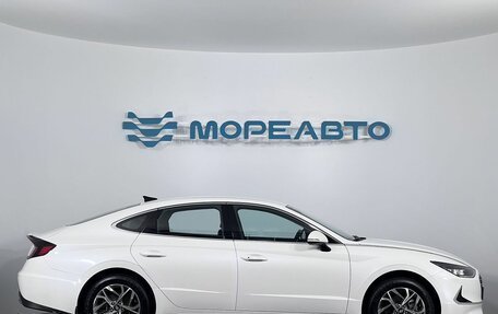 Hyundai Sonata VIII, 2021 год, 2 500 000 рублей, 4 фотография