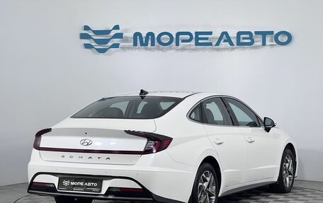 Hyundai Sonata VIII, 2021 год, 2 500 000 рублей, 5 фотография