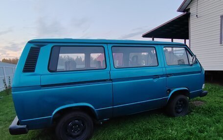 Volkswagen Caravelle T3, 1990 год, 490 000 рублей, 3 фотография