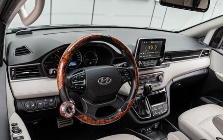 Hyundai Grand Starex Grand Starex I рестайлинг 2, 2020 год, 4 470 000 рублей, 6 фотография